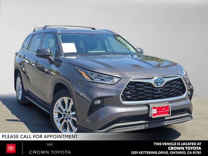 Used 2022 Toyota Highlander Limited
