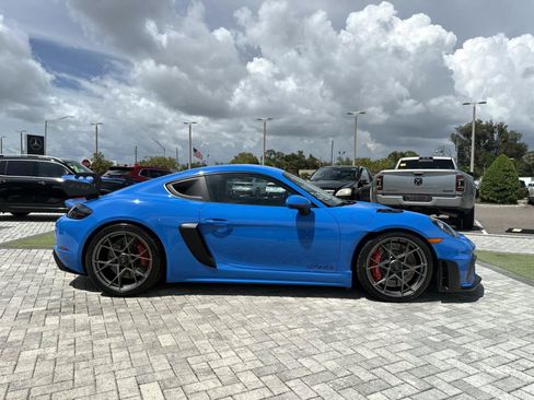Used 2025 Porsche 718 Cayman GT4 RS w/ Chrono Package RWD image 6