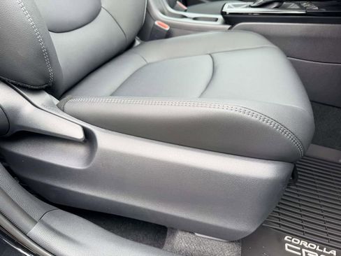 New 2026 Toyota Corolla Cross XLE image 11