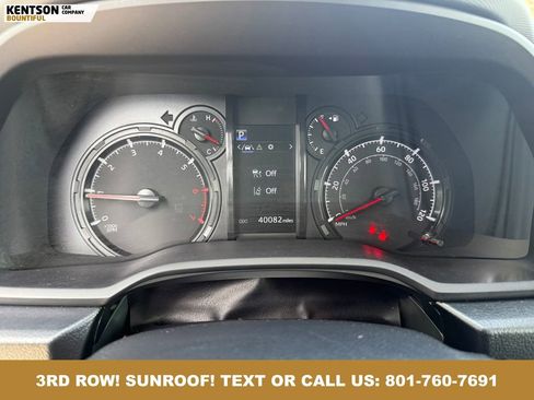 Used 2024 Toyota 4Runner SR5 Premium w/ Moonroof Package AWD/4WD image 16