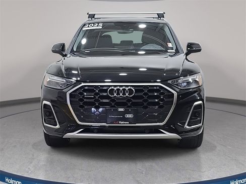 Certified 2025 Audi Q5 2.0T Premium Plus w/ Premium Plus Package image 2