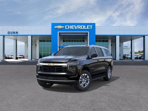New 2026 Chevrolet Suburban LS image 8