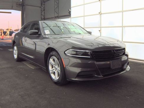 Used 2023 Dodge Charger SXT image 3