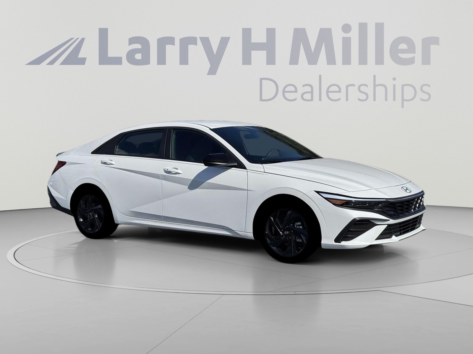 New 2026 Hyundai Elantra SEL FWD image 10