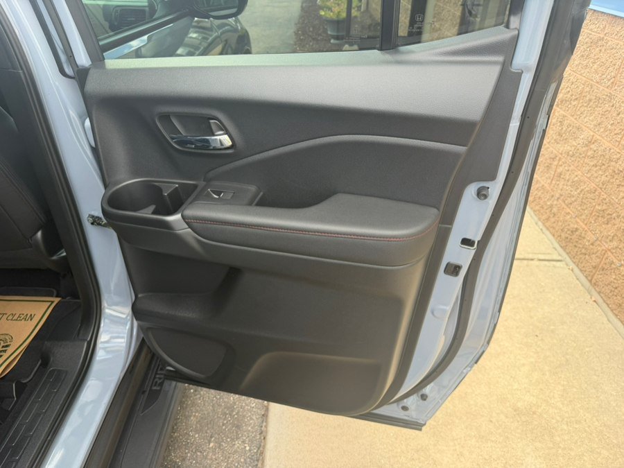 Used 2024 Honda Ridgeline Black Edition image 28