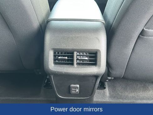Used 2022 Chevrolet Equinox LT AWD/4WD image 25