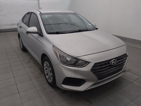 Used 2018 Hyundai Accent SE FWD image 13