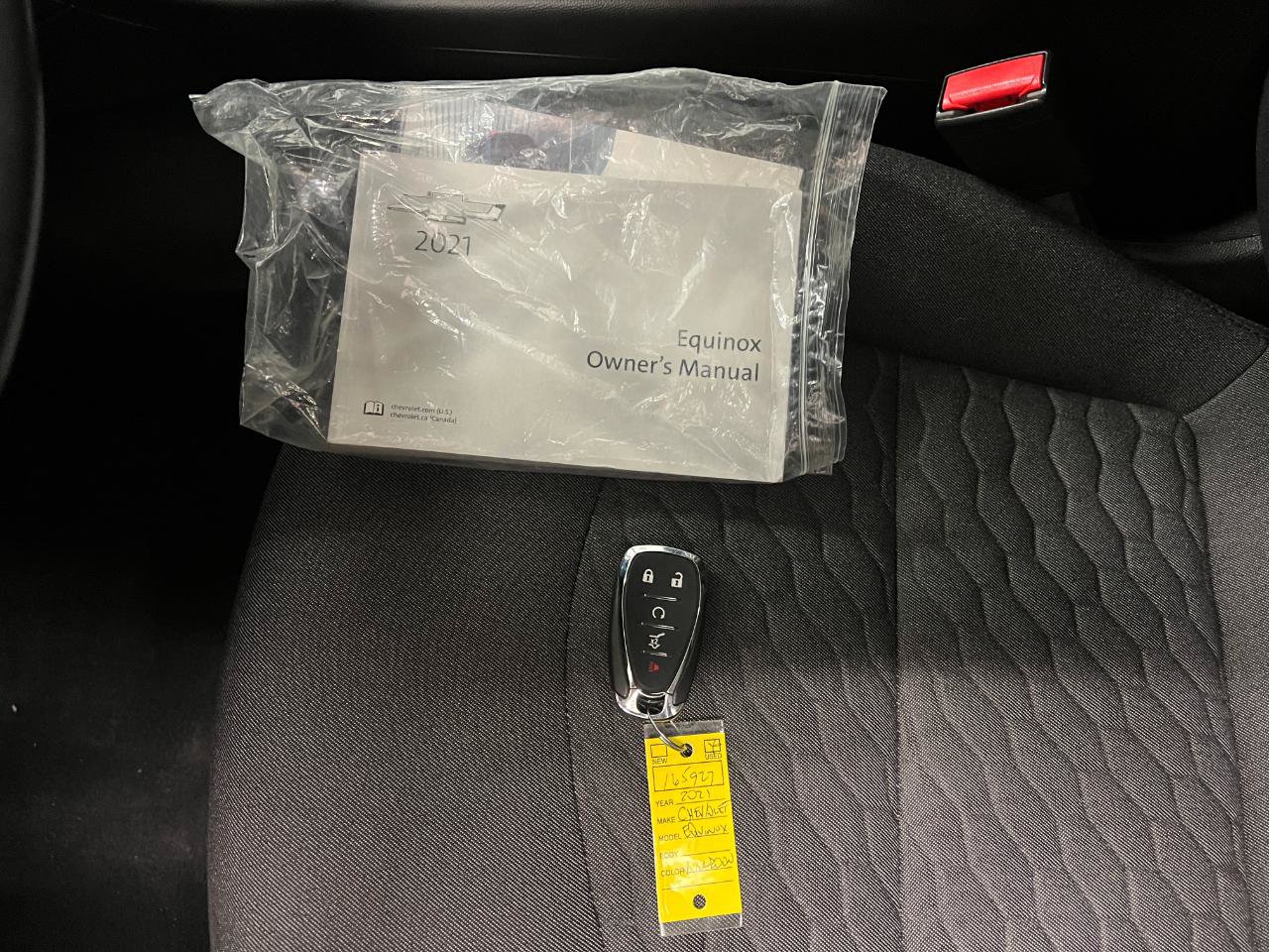 Used 2021 Chevrolet Equinox LT FWD image 56