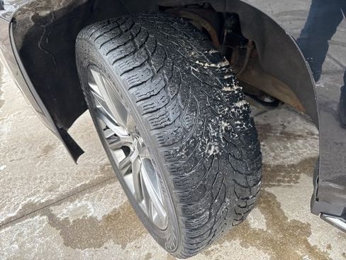 Used 2019 Cadillac Escalade ESV Premium Luxury image 59