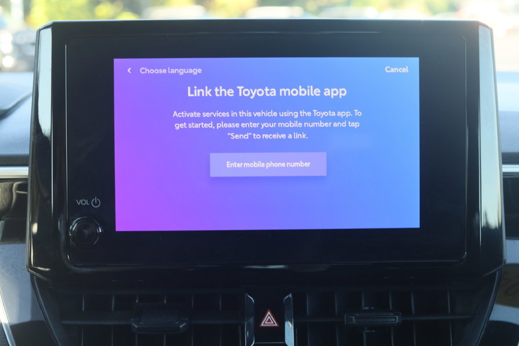 Used 2024 Toyota Corolla SE FWD image 11