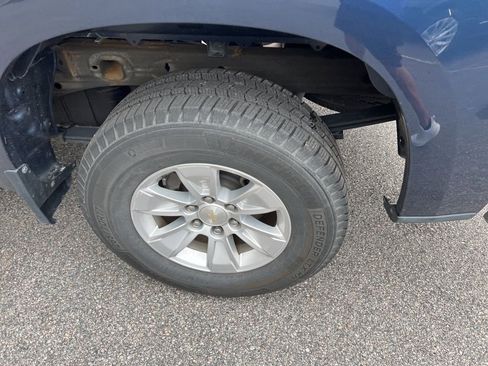 Used 2020 Chevrolet Silverado 1500 LT w/ All-Star Edition image 29