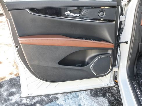 Used 2021 Lincoln Nautilus Reserve w/ Cargo Utility Package image 26