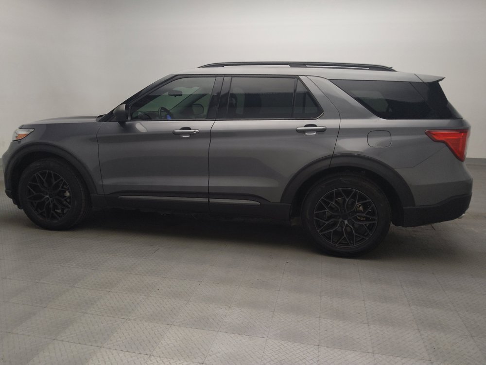Used 2021 Ford Explorer XLT w/ Equipment Group 202A RWD image 3