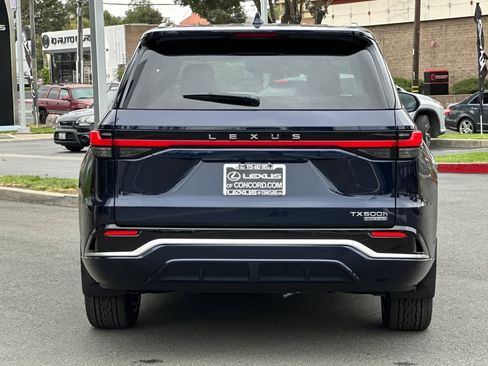 New 2026 Lexus TX 500h AWD image 5