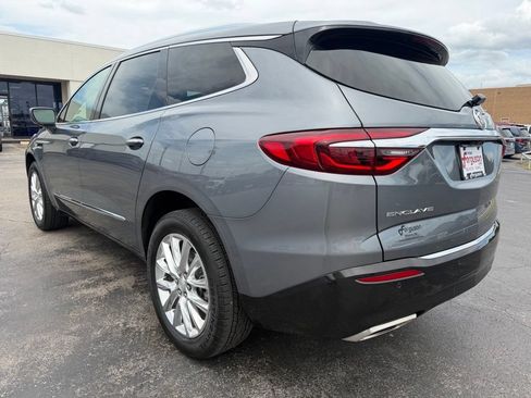 Used 2020 Buick Enclave Premium w/ Surround and Sites Package FWD image 11