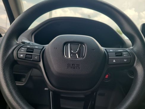 Used 2026 Honda HR-V LX image 12