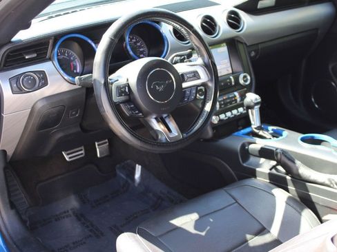 Used 2018 Ford Mustang Premium image 23