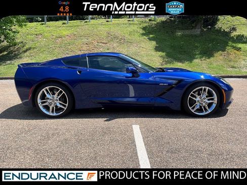 Used 2017 Chevrolet Corvette Stingray Coupe RWD image 3