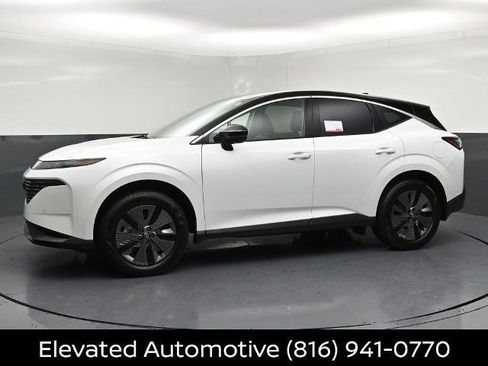 Certified 2025 Nissan Murano SL AWD/4WD image 2