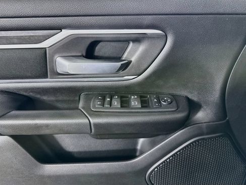 Used 2023 RAM 1500 Big Horn AWD/4WD image 24