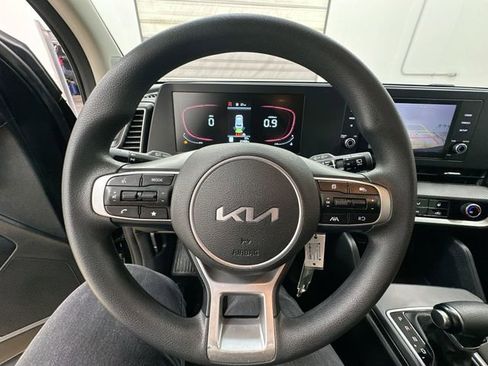 Certified 2023 Kia Sportage LX AWD/4WD image 12