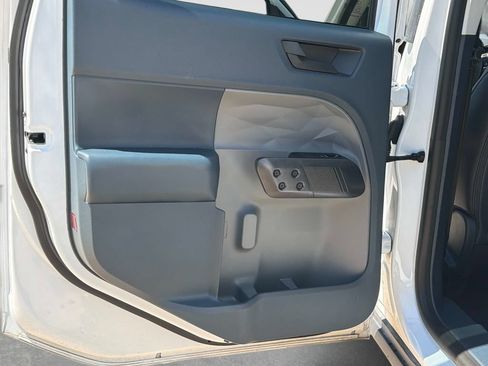 Used 2024 Ford Maverick Lariat w/ Black Appearance Package FWD image 13