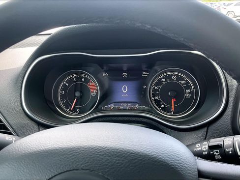 Used 2022 Jeep Cherokee Trailhawk w/ Sun, Sound & Nav Group AWD/4WD image 23