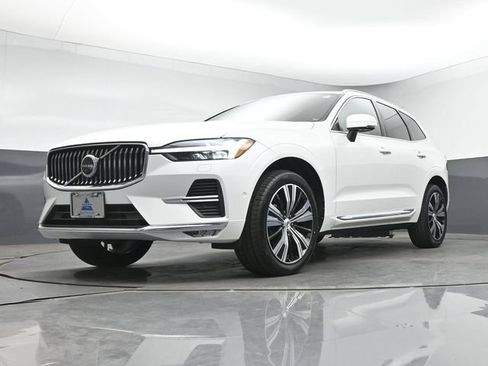 Used 2023 Volvo XC60 B5 Ultimate w/ Climate Package AWD/4WD image 40