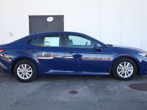 New 2026 Toyota Camry LE image 5