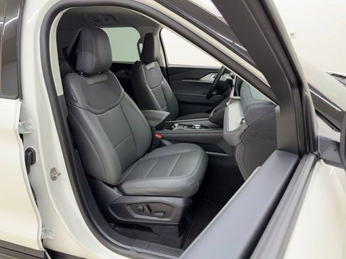 New 2026 Ford Explorer Active w/ Active Comfort Package AWD/4WD image 13