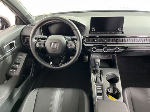 Certified 2025 Honda Civic Sport image 5