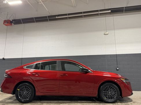 New 2026 Nissan Sentra SV w/ SV Convenience Package FWD image 8