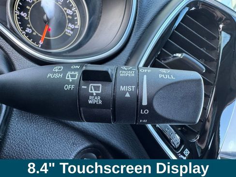 Used 2020 Jeep Cherokee Limited image 14