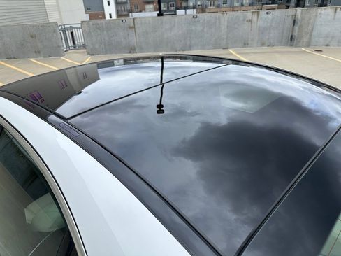 Used 2018 Mercedes-Benz C 300 4MATIC Sedan image 9