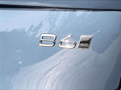 New 2026 Volvo XC90 B6 Plus w/ Protection Package Premier image 26