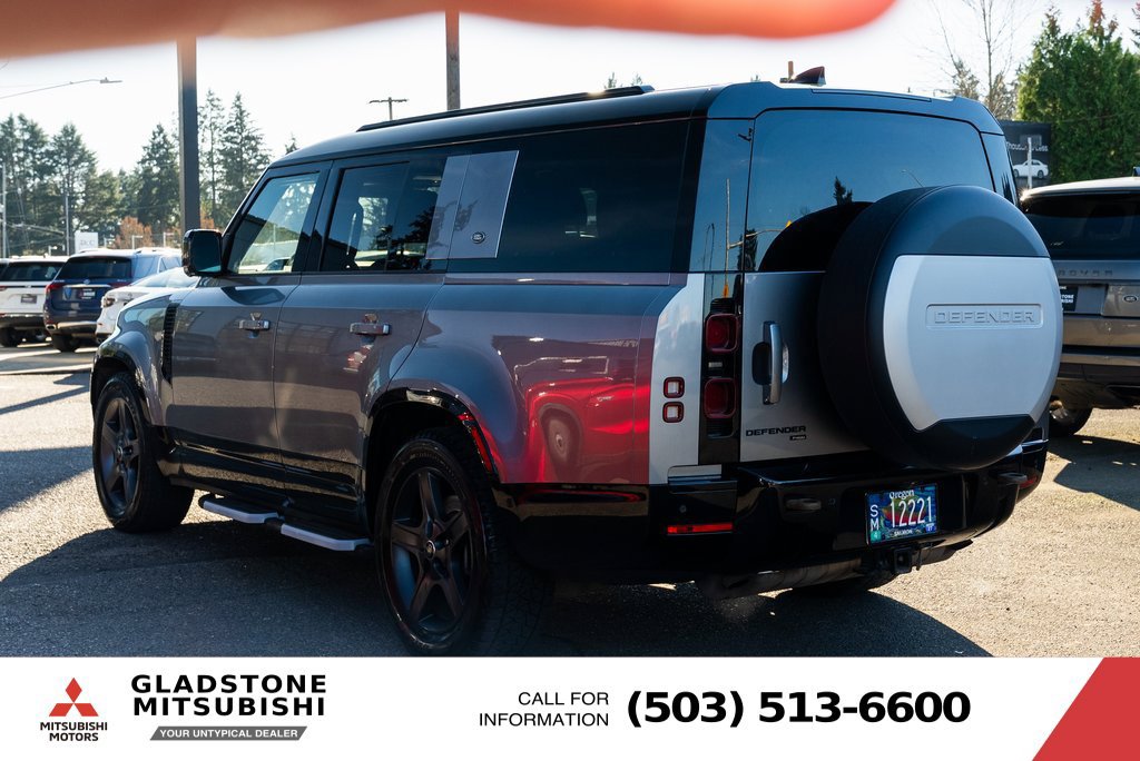 Used 2023 Land Rover Defender 130 X-Dynamic SE AWD/4WD image 5