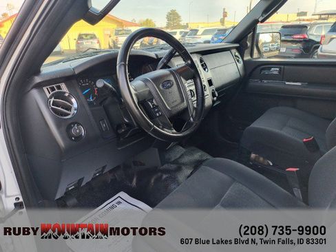 Used 2016 Ford Expedition XL image 13