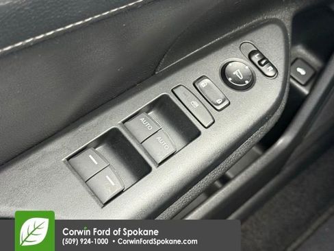 Used 2016 Honda Civic Touring image 18