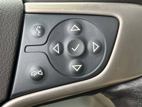 Used 2019 GMC Yukon Denali w/ Denali Ultimate Package image 22