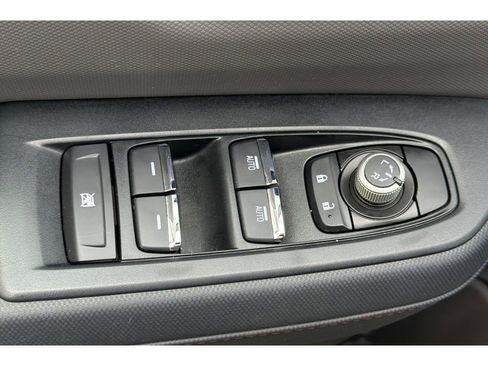 Used 2025 Subaru Forester Sport w/ Protection Package AWD/4WD image 12