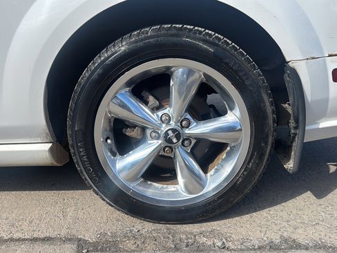 Used 2008 Ford Mustang GT Premium image 31