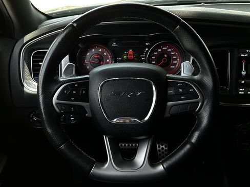 Used 2018 Dodge Charger SRT Hellcat RWD image 15