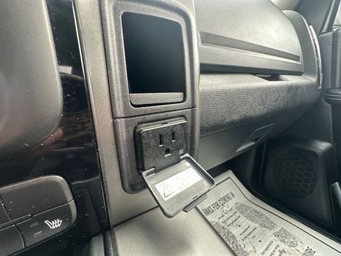 Used 2017 RAM 1500 Sport w/ Comfort Group AWD/4WD image 22