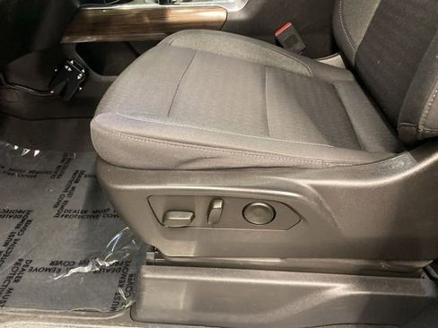 Used 2023 Chevrolet Silverado 1500 LT image 29