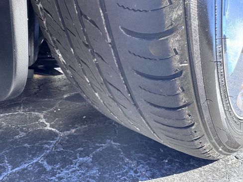 Used 2013 Dodge Challenger R/T Plus image 14