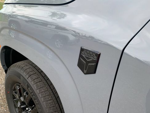 New 2026 Nissan Frontier SV w/ SV Convenience Package RWD image 8