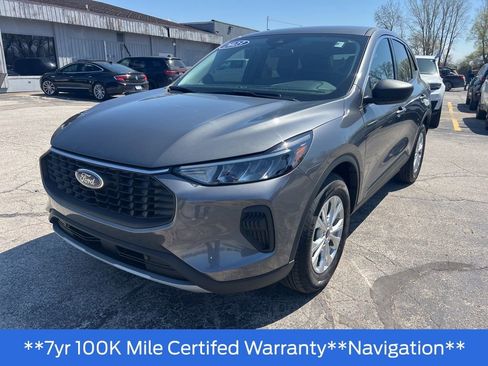 Used 2023 Ford Escape Active w/ Tech Pack #1 AWD/4WD image 4