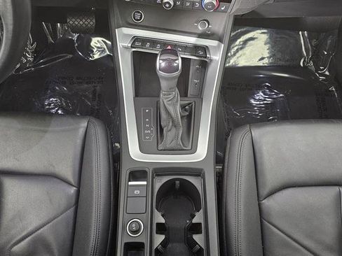 Used 2023 Audi Q3 2.0T Premium image 35