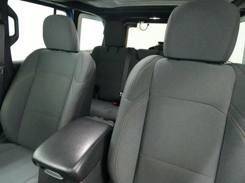 Used 2024 Jeep Wrangler Unlimited Sport AWD/4WD image 15