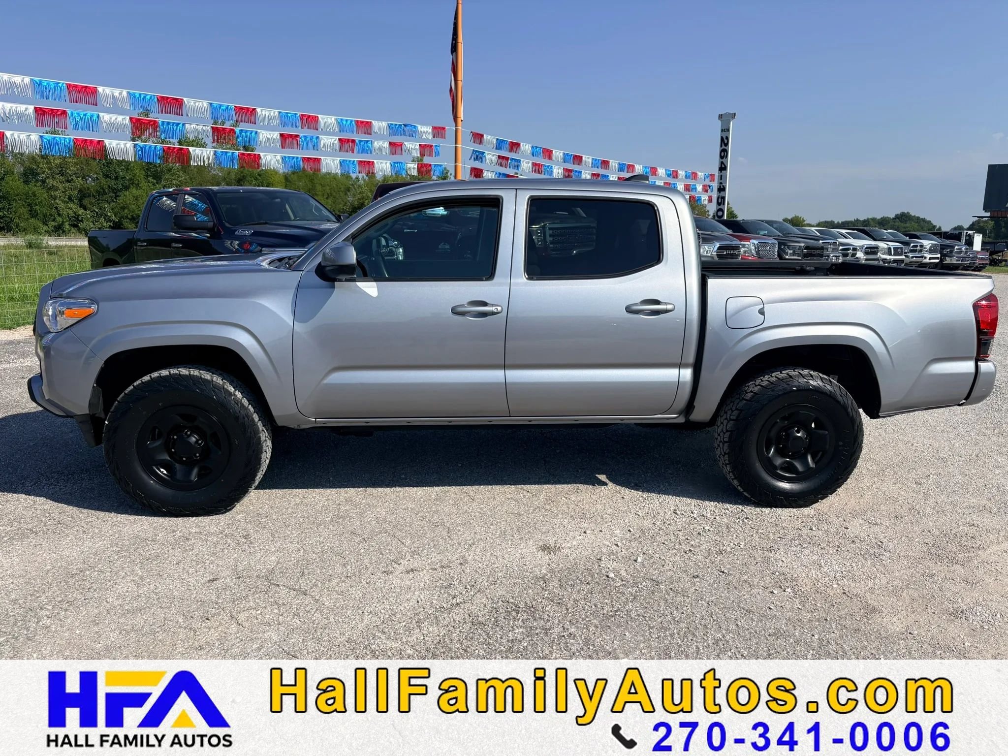 Used 2021 Toyota Tacoma SR AWD/4WD image 2